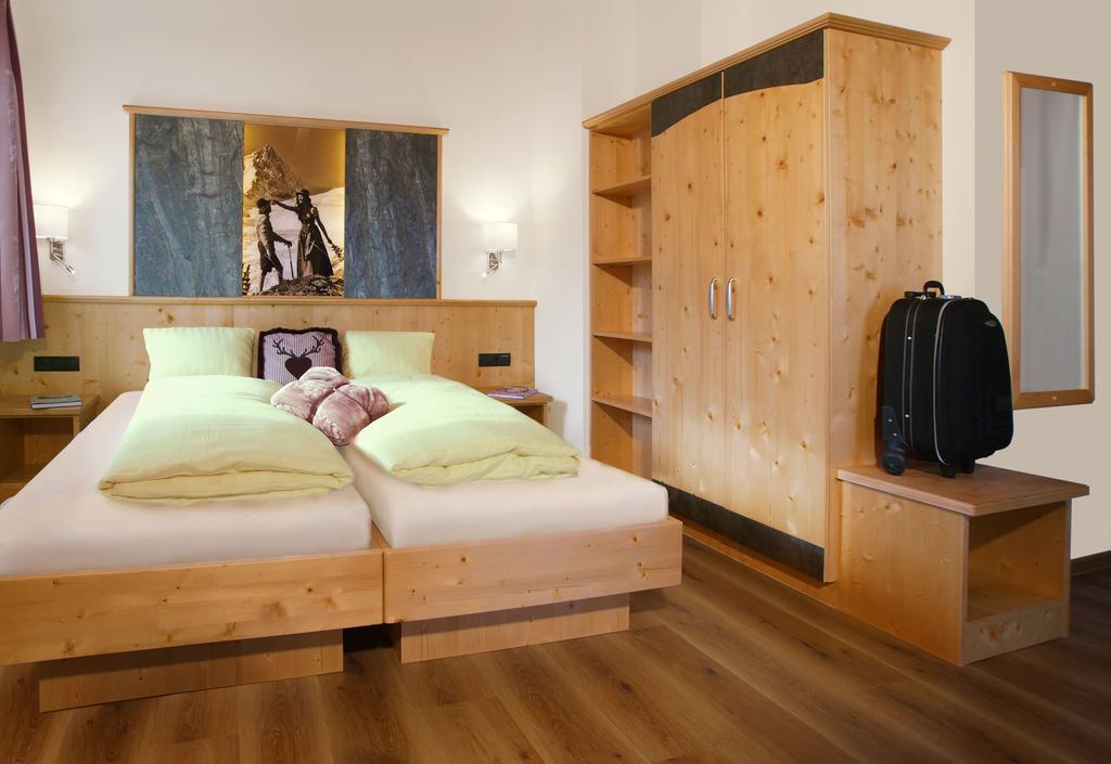 Haus Hintertux Hotel Room photo